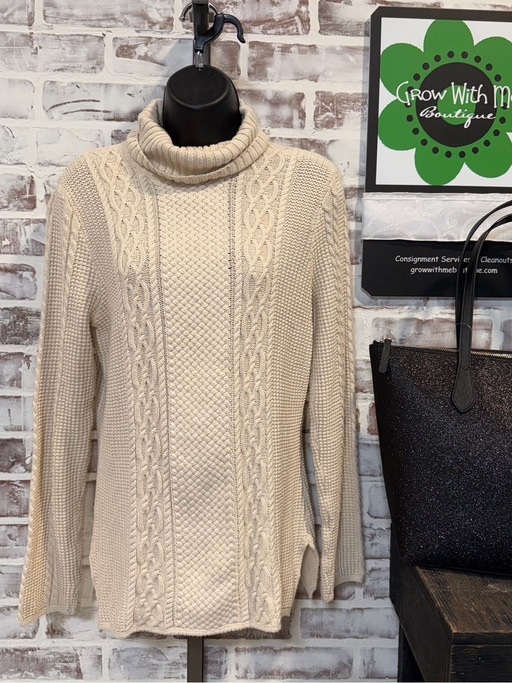 JEANNE PIERRE Cream Cable Turtleneck Sweater medium